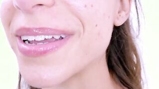 Teenl has Multiple Orgasms in Many Positions