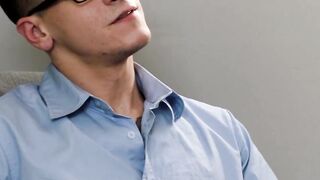 Office jock Dalton Riley fucks muscular homo hard