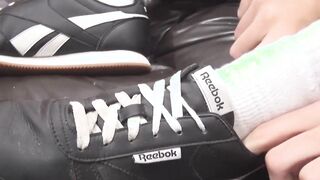 Feet drooling twink takes shoes off and snaps off performance