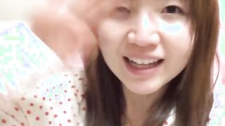 Unusual chick from Japan monitors the amount she can pee