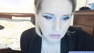 Join me for a chat in my inviting chatroom Hoe 2