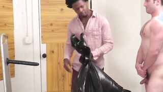 Bama Romellos ass drilling hunk Michael Boston cums