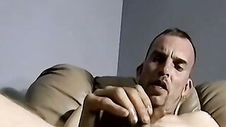 Nasty homeboy tries really hard to jerk off his schlong