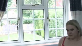 Seductive GILF shares a cock with a cute little curvy girl