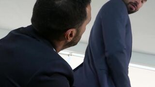 Boss in a suit anal pounds his employee after a blowjob