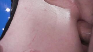 Two wild shemales gets double penetrated in club