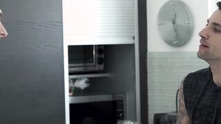 Horny stepbrothers enthusiastically without any protection in the kitchen