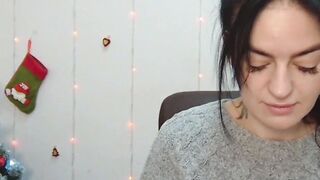 Brunette amateur Ukrainian babe webcam solo