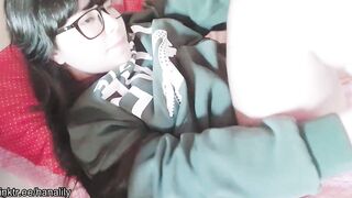 Amateur 18 year old masturbating - Hana Lily