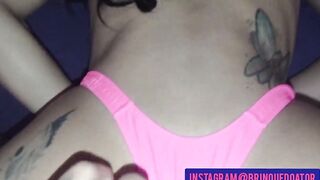 Primo comendo o cuzinho da minha prima novinha. E ainda soltou leitinho dentro encheu (Completo No Red). Instagram @brinquedoator