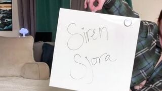 stripchat hairy lesbians