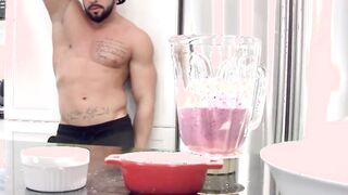 Handsome homo with muscular body solo masturbates