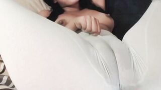 Fat Pussy Squirting Orgasms In Yoga Pants