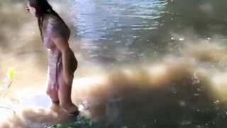 UK MILF pussy plays outdoor and teases with her big tits