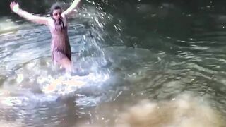 UK MILF pussy plays outdoor and teases with her big tits