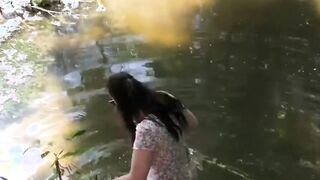 UK MILF pussy plays outdoor and teases with her big tits
