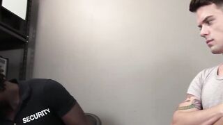 Inked jock hardcore BBC bareback drilling for shoplifting Hoe 2