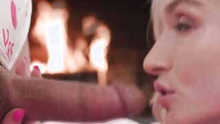 Curvy shemale Jade Venus analed Petite Emma Rosie