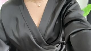 SweetArabic Free live porn at stripTango