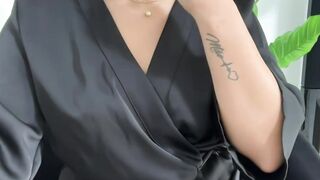 SweetArabic Free live porn at stripTango