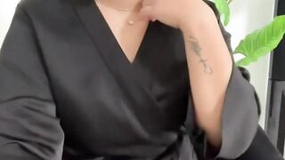 SweetArabic Live online sex at stripTango