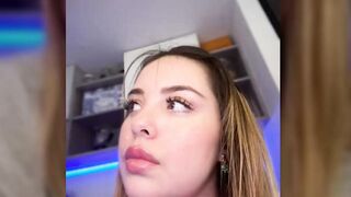 Alirawrz Adult cam live chat at stripTango