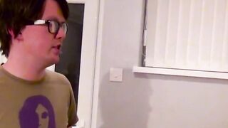 English brunette babe Bella Star deepthroats nerd big dick