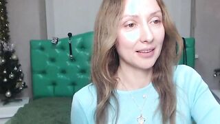 Ukrainian amateur babe in thiny panties on webcam