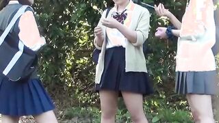 Voyeur catches kinky Japanese schoolgirls pissing in public