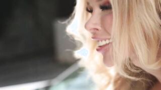 Big ass Tommy King analed by carwash TS Brittney