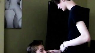 Young fellows please each other with sans protection and messy sucking