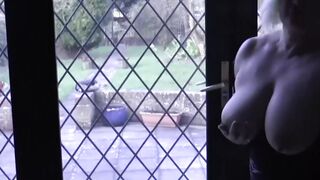 An English grandmother blows a kiss before an interracial beating