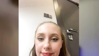 Dirty_Pill Free erotic chat at stripTango