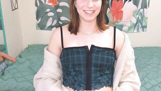 HannahCloe Online sex chat at CharmCams