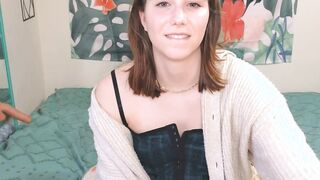 HannahCloe Online sex chat at CharmCams