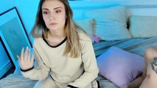 Jesse_Jeaniee Online porn shows at stripTango
