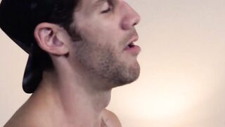 Hairy slim top Landon Kovac unload cum on Aris ftm clit