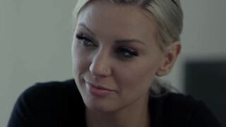 Curvy blonde stepmom facesitted her stepdaughter
