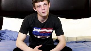 Sexually open twink Ricky Fighter jerks off his dick professionally