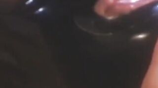 Extreme fingering and rimming of the pussy by hotties in latex suits