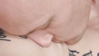 Inked hunk Quentin Gainz forms 69 before breaking ass raw