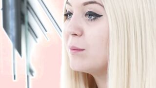 JoJo Kiss deepthroats big POV cock before massive facial