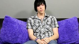 Emo fingers his ass and masturbates after being interviewed