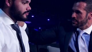 Executives enjoy wet blowjobs and analpounding at the club