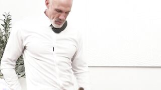 WTF stepdad! thats so fucking huge!