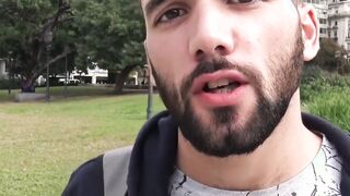 After a blowjob a bearded beginner enjoys raw drilling