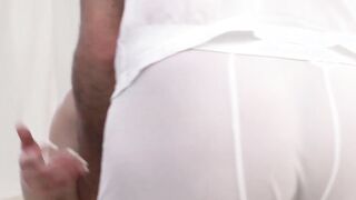 Minimal Mormon angel gives the pussy accolade for senior