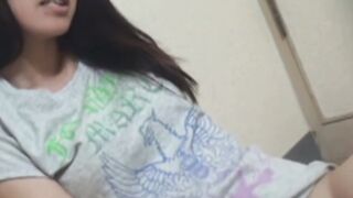 Japanese whore masturbates and doesnt know about a voyeur