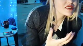 GlamSquirt Online free porn at stripTango
