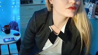 GlamSquirt Online free porn at stripTango